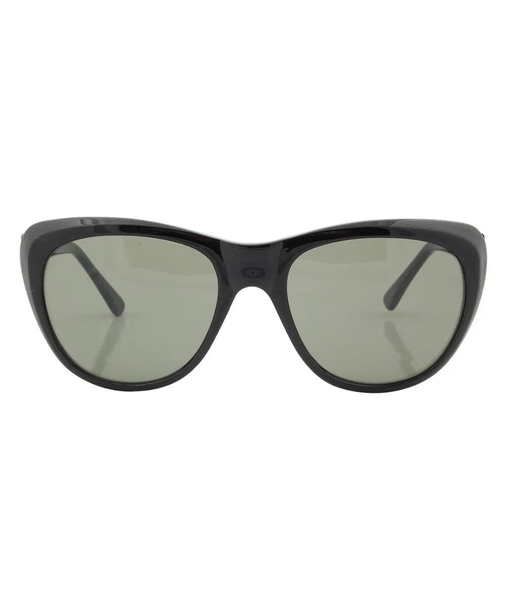 CHARMING Black Cat-Eye Sunglasses