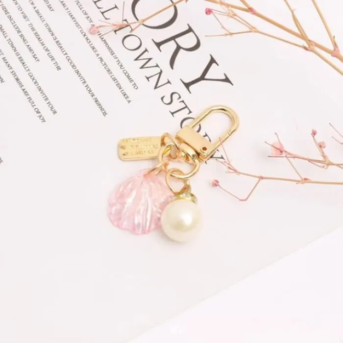 Faux Pearl Shell Acrylic Bag Charm Keyring