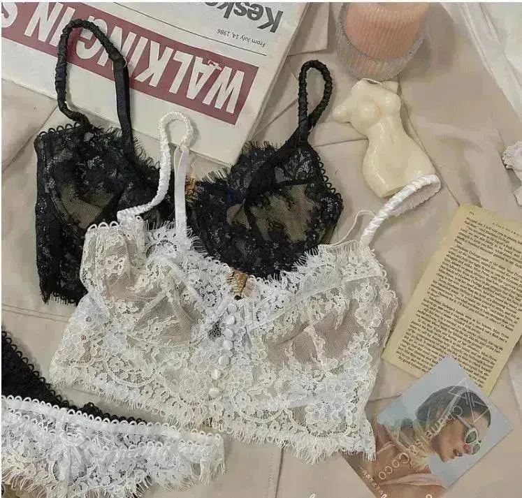 French Charming Lace Lingerie Set