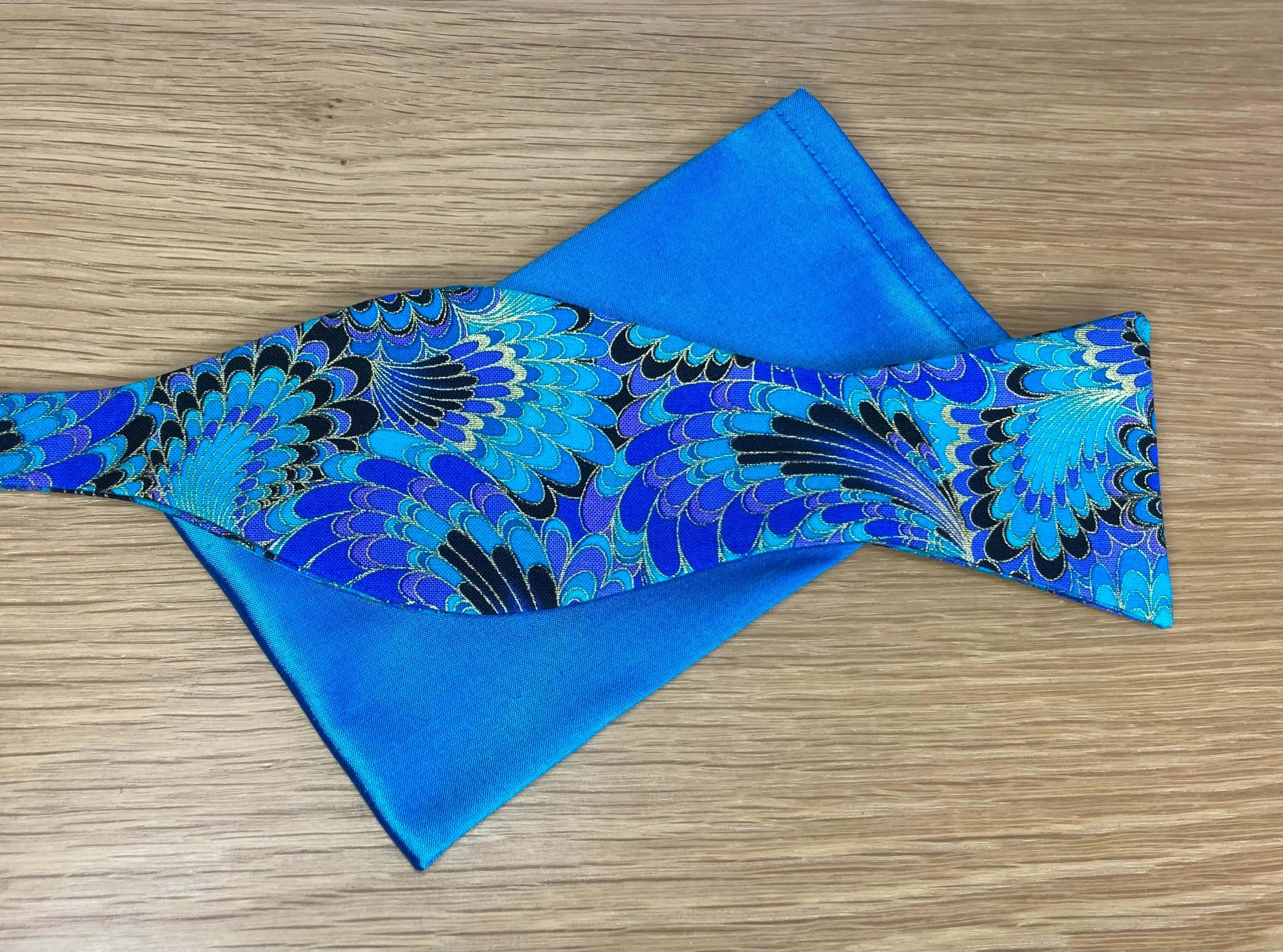 Majestic Peacock Bow Tie