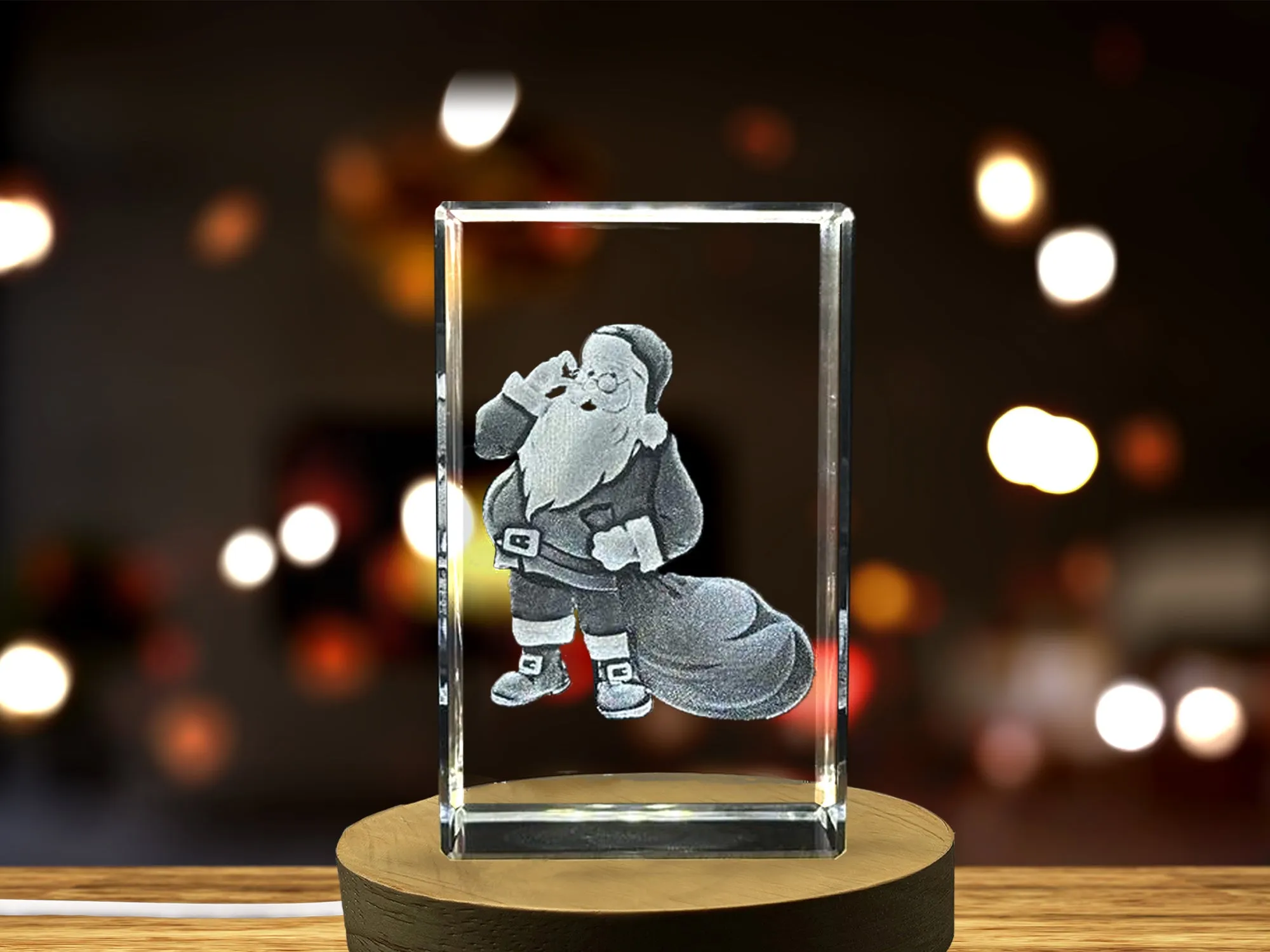 Majestic Santa Claus | 3D Engraved Crystal Sculpture