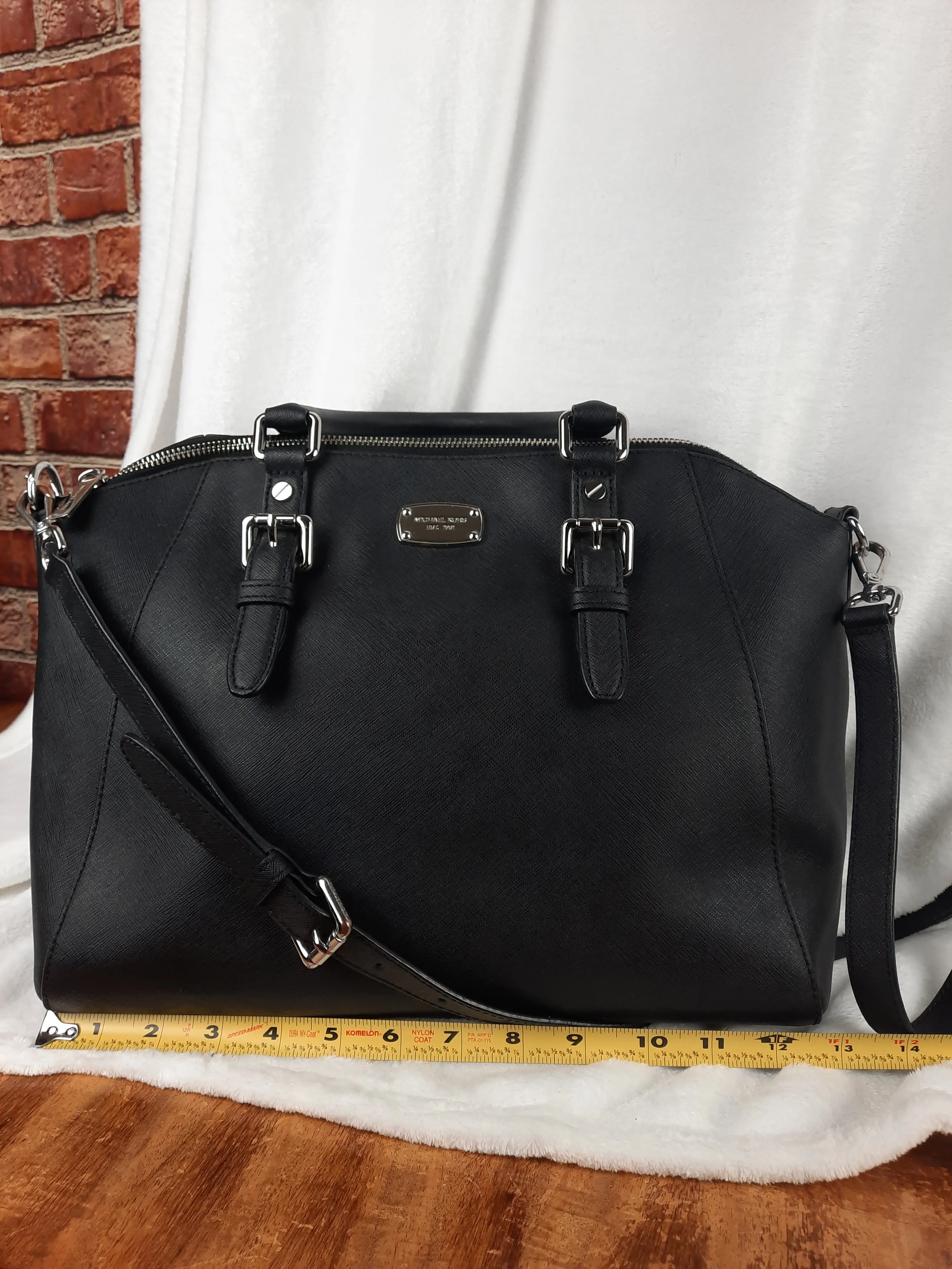 Michael Kors Genuine Saffiano Leather Satchel bag