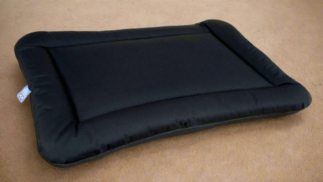 P&L Country Dog Heavy Duty Waterproof Rectangular Cushion Pad Dog Beds.