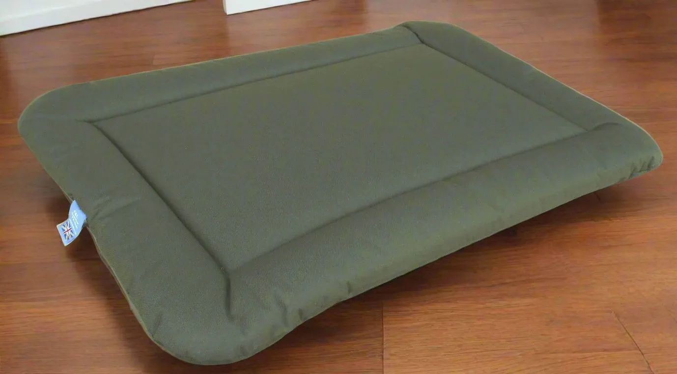 P&L Country Dog Heavy Duty Waterproof Rectangular Cushion Pad Dog Beds.